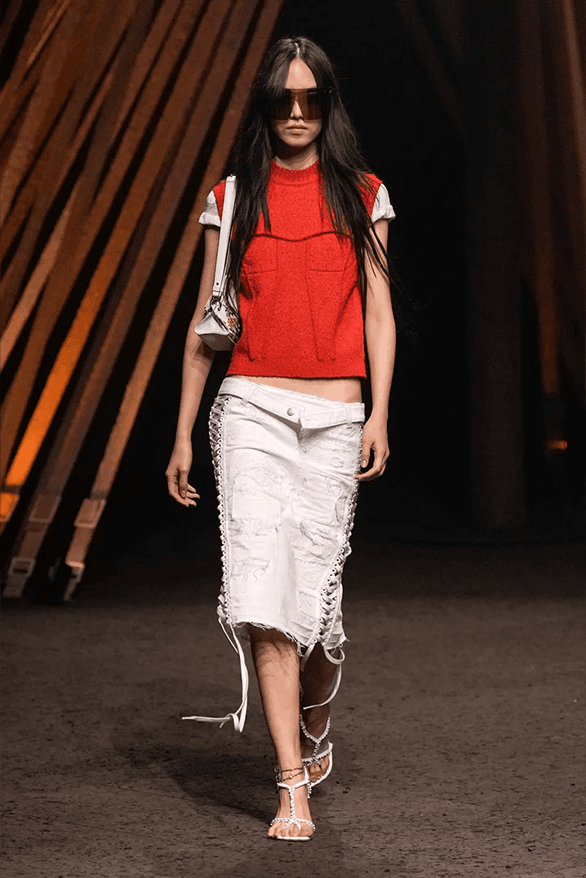 Alexander McQueen Spring Summer 2026 Hypebeast Alexander McQueen Spring Summer 2026 Hypebeast