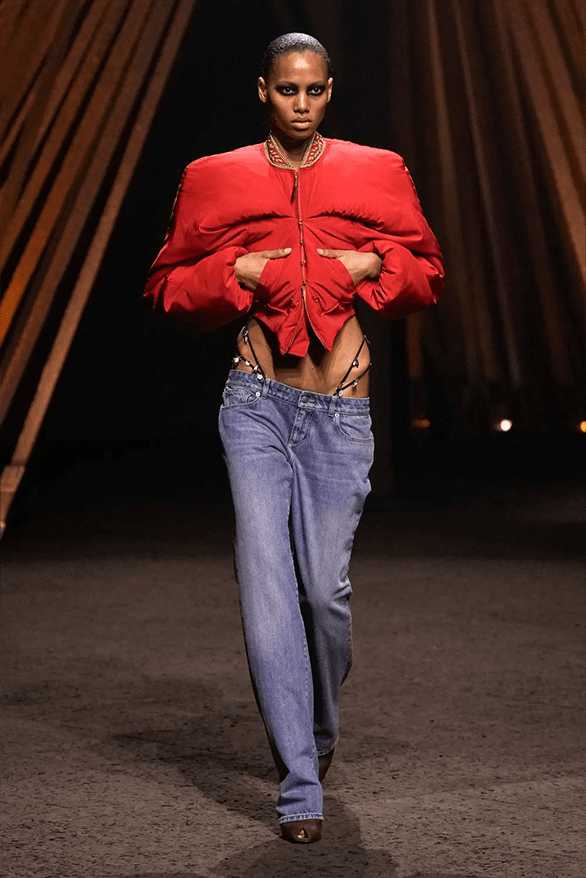 Alexander McQueen Spring Summer 2026 paris fashion week womenswear runway Seán McGirr