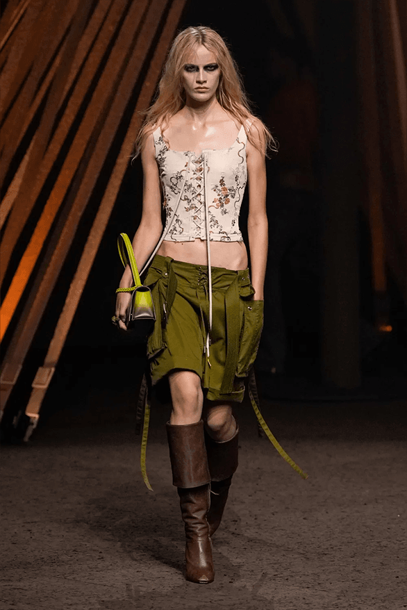 Alexander McQueen Spring Summer 2026 paris fashion week womenswear runway Seán McGirr