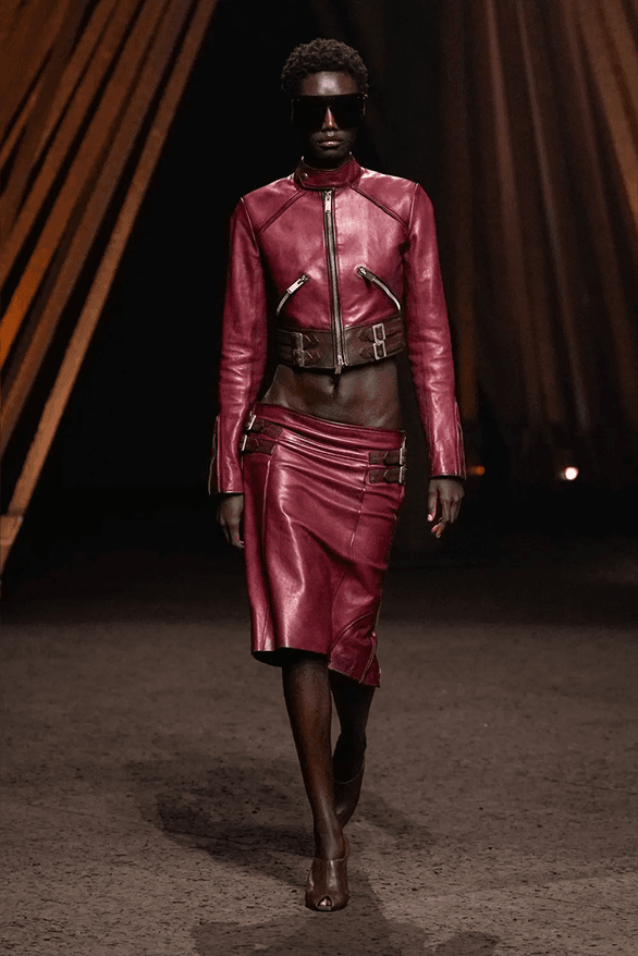 Alexander McQueen Spring Summer 2026 paris fashion week womenswear runway Seán McGirr