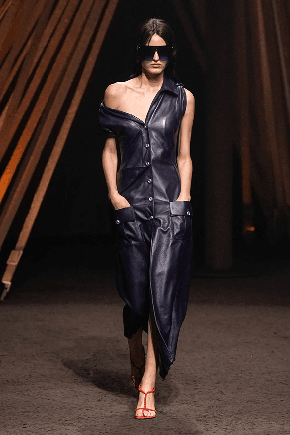 Alexander McQueen Spring Summer 2026 paris fashion week womenswear runway Seán McGirr