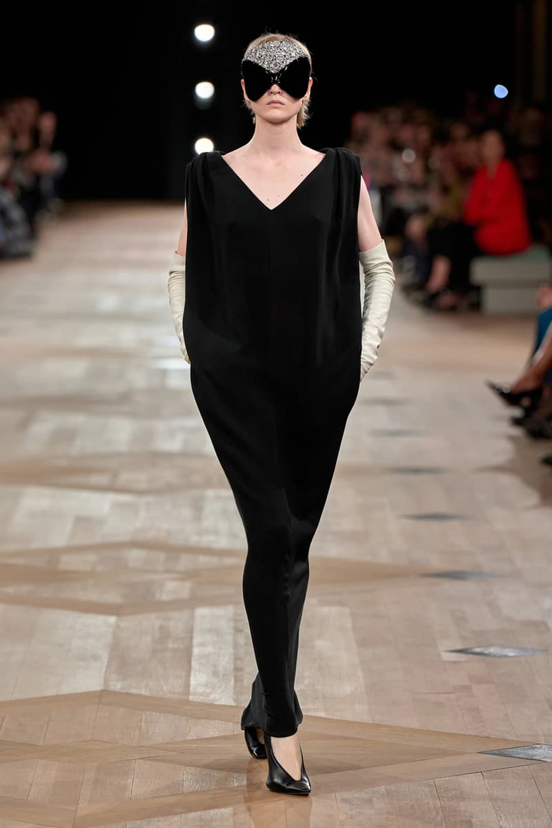 Balenciaga SS26 Runway Show Paris Fashion Week Pierpaolo Piccioli