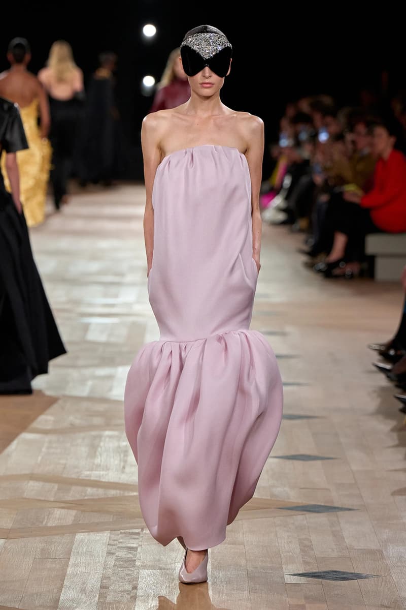Balenciaga SS26 Runway Show Paris Fashion Week Pierpaolo Piccioli