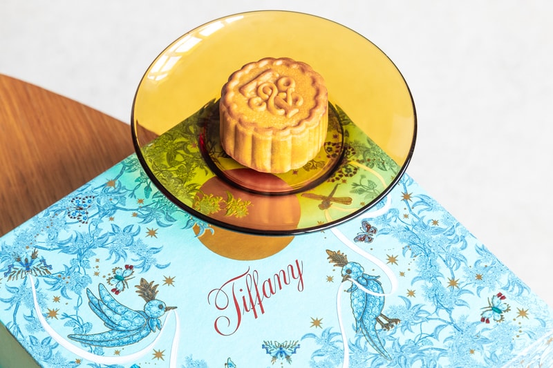 Here Are 2025's Most Luxurious Mid-Autumn Festival Mooncakes Louis vuitton loewe prada gucci hermes celine versace duddells k11 bape audemars piguet iwc de beers longines harry winston panerai kenzo h. moser cie. baccarat chaumet city of dreams