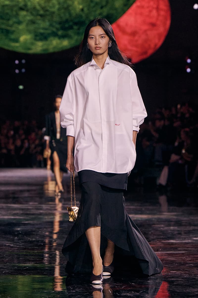 Matthieu Blazy Chanel Debut Paris Fashion Week SS26 Collection modernity luxury fashion french couture