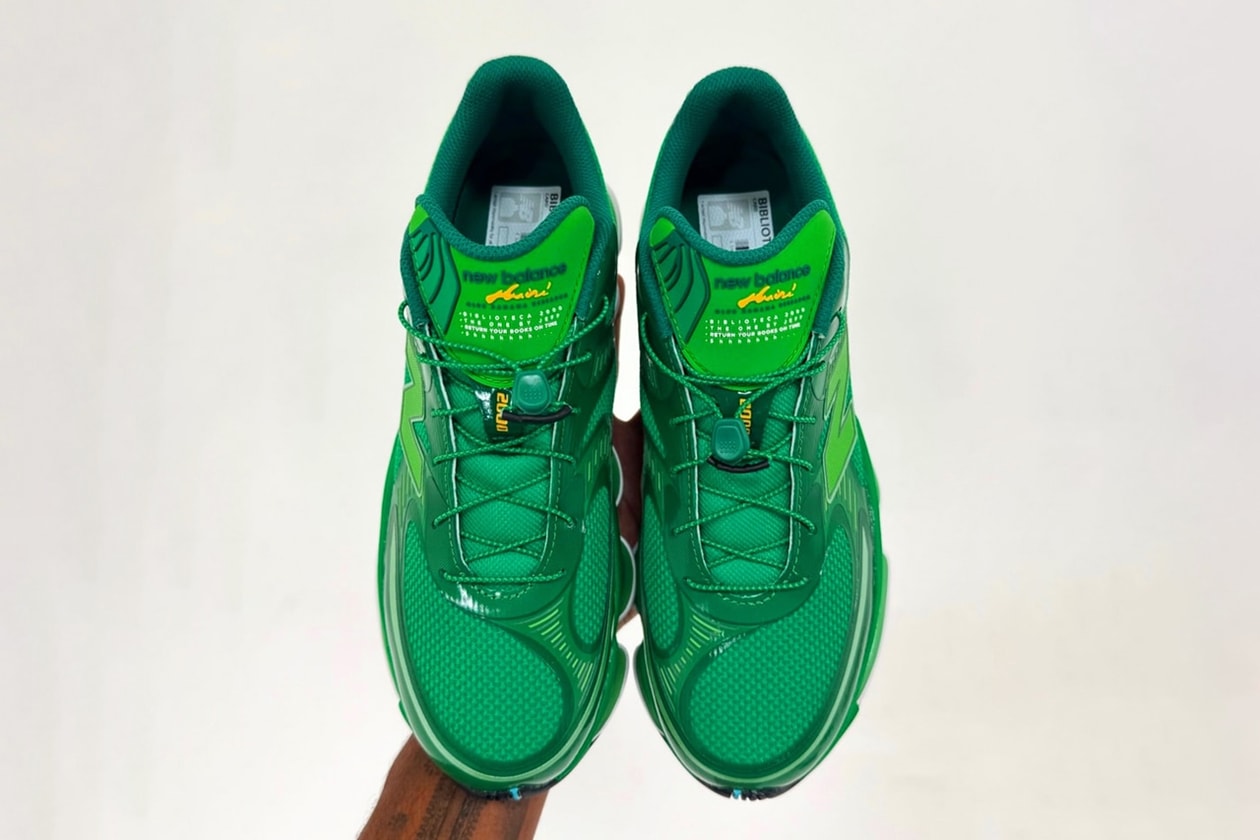 Beste Sneaker-Releases Oktober 2025 Woche 1 Air Afrique Nike Air Max RK61 POST ARCHIVE FACTION On Cloudmonster Hyper A$AP Rocky PUMA Inhale Mostro Mostro Gabbia Aminé New Balance ABZORB 2000 Biblioteca Nike LeBron 23 Miami Twice Up There ASICS GEL-KAYANO 12.1 Natsukashii Song for the Mute adidas Adizero PR Taekwondo Mei WTAPS New Balance ABZORB 2010 Jordan Tatum 4 St. Louis Pharrell Williams adidas VIRGINIA Adistar Jellyfish Grün Grau