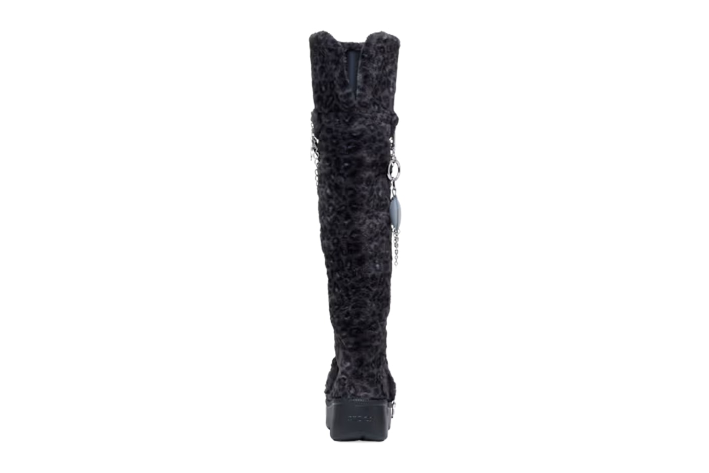 Crocs and T-Pain Show off Boots With the Fur Crocs Classic Unfurgettable Leopard Knee High Boot black 212387-0CU