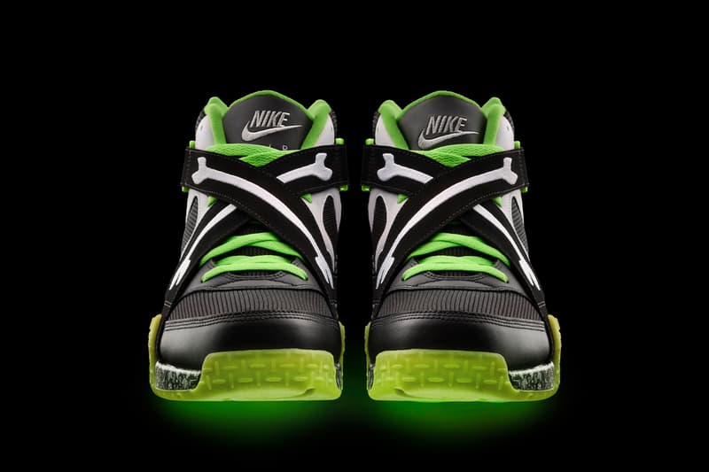 ParaNorman Remastered 3D The Thrifting LAIKA Studios Film Nike Air Raid 2 Foamposite “Weird Wins