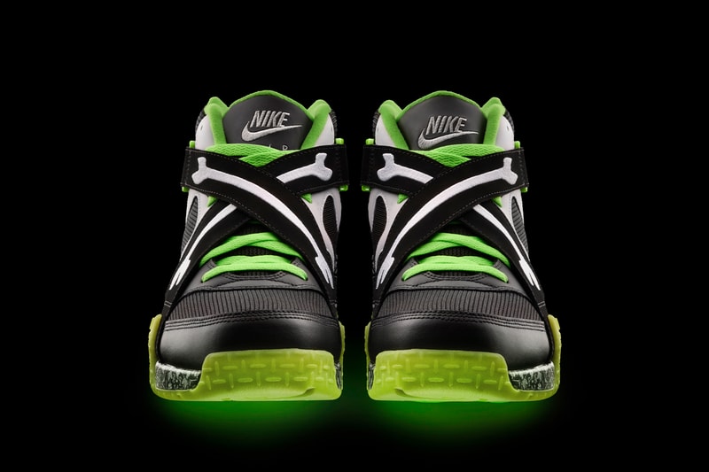 ParaNorman Remastered 3D The Thrifting LAIKA Studios Film Nike Air Raid 2 Foamposite “Weird Wins
