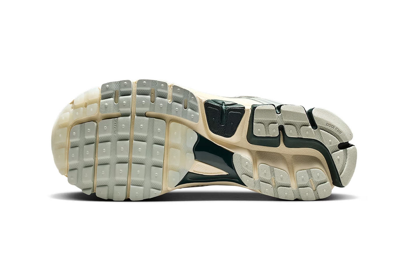 Nike Zoom Vomero 5 Seaweed IO7452-133 Release Info