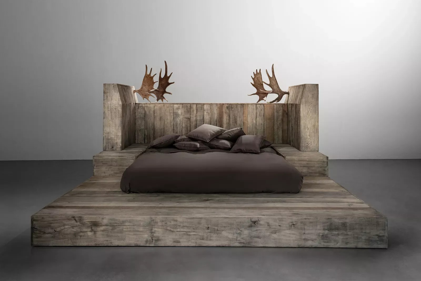 frieze london art week white cube serpentine maureen paley tom sachs wolfgang tillmans peter doig rick owens michele lamy art artworks furniture objects fairs
