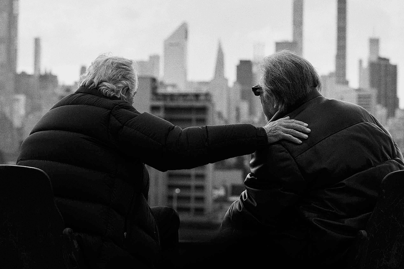 Robert De Niro et Al Pacino dans la dernière campagne Moncler – interview avec Platon