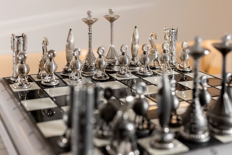 Taras Yoom Diamond Age Collection Limited Edition Chess Series Info