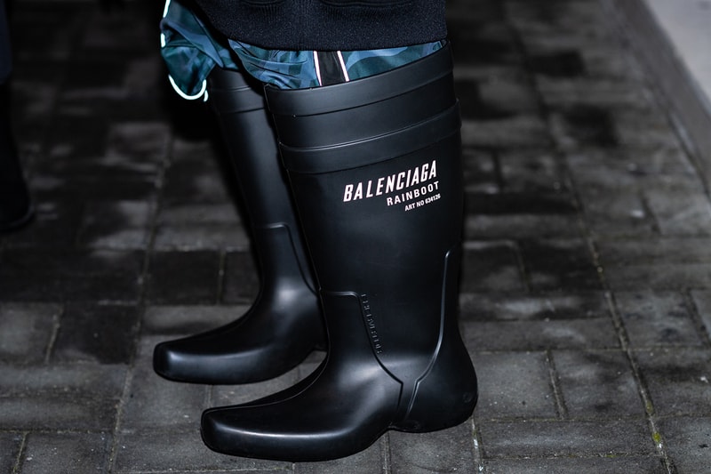 Best Footwear Trends at Shanghai Fashion Week SS26 nike adidas air max muse ballet ballerina balenciaga cecile bahnsen