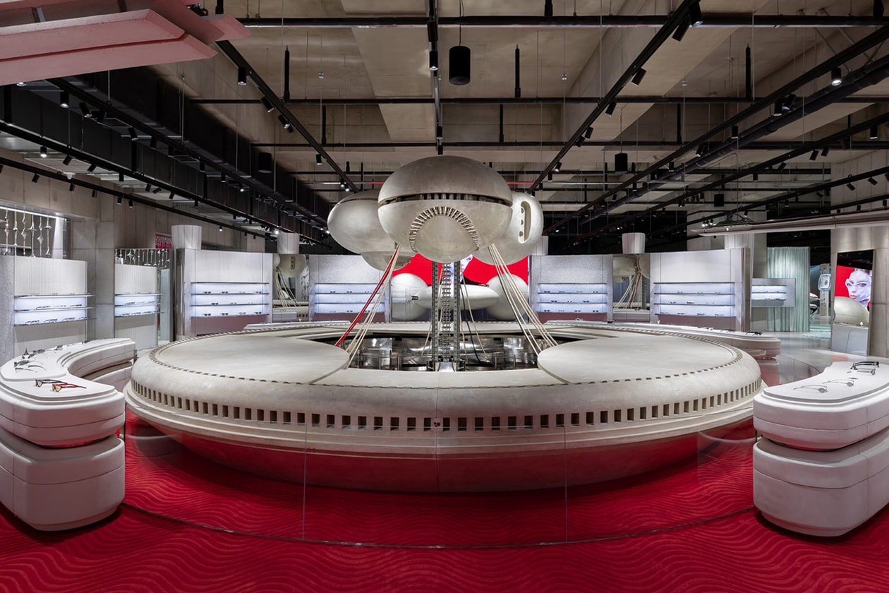 Perplexity Comet AI Search Engine Hypemaps Travel Guide Seoul South Korea Kukje Gallery Seoul Chaekbogo Vinyl Seongsu 