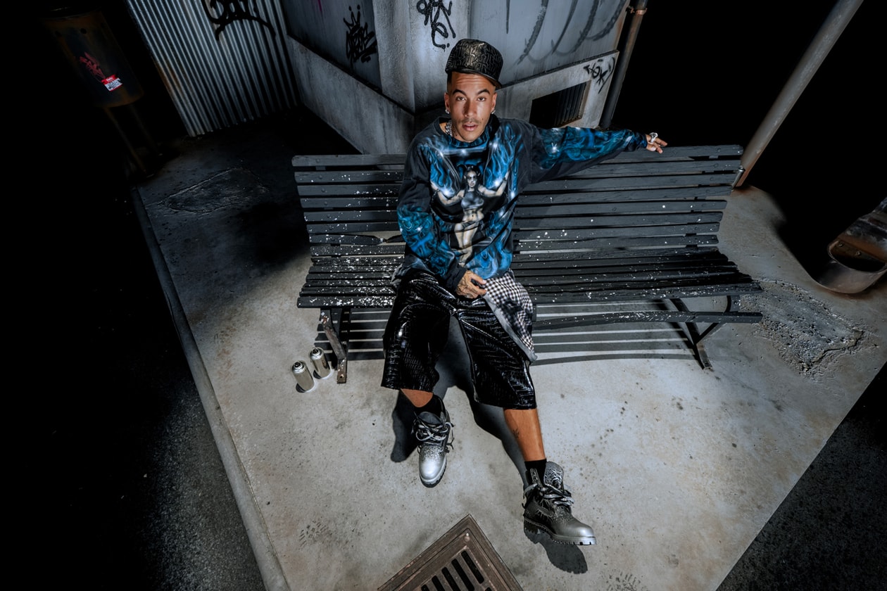 sfera ebbasta timberland collaboration Cinisello Balsamo trap artist italy airbrush metallic boots design style hip-hop rap fans community creativity