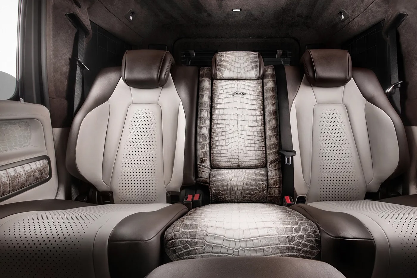 This Mercedes G-Wagen Costs $1.7 Million USD Due to Diamond Dust Paint modification custom mercedes benz carlex design