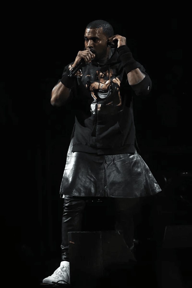 Hypebeast Magazine 20th Anniversary Streetwear BAPE Salomon Hood by Air Nike Jordan Brand Virgil Abloh Off-White Supreme Courvoisier