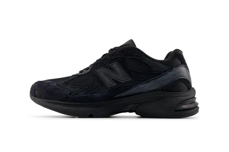 Official Look at the New Balance 2010 "Black Cat" U2010ACB all black nb shoe sneaker suede mesh holiday 2025