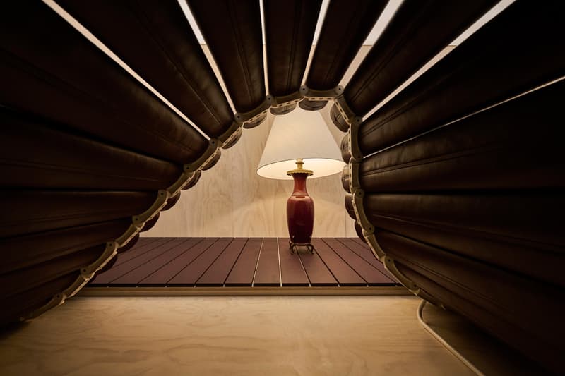 Articulated Floors Exhibit Pierre Paulin La Déclive