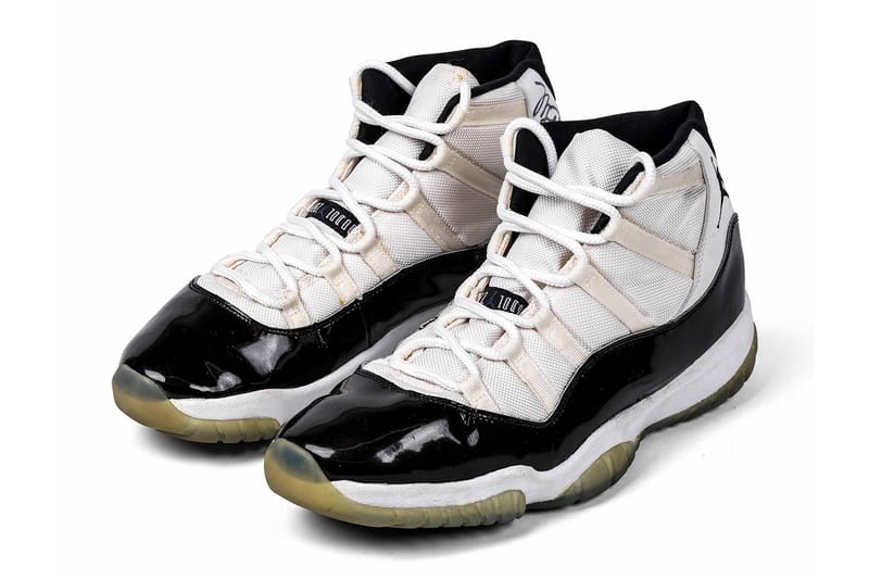 white michael jordan's