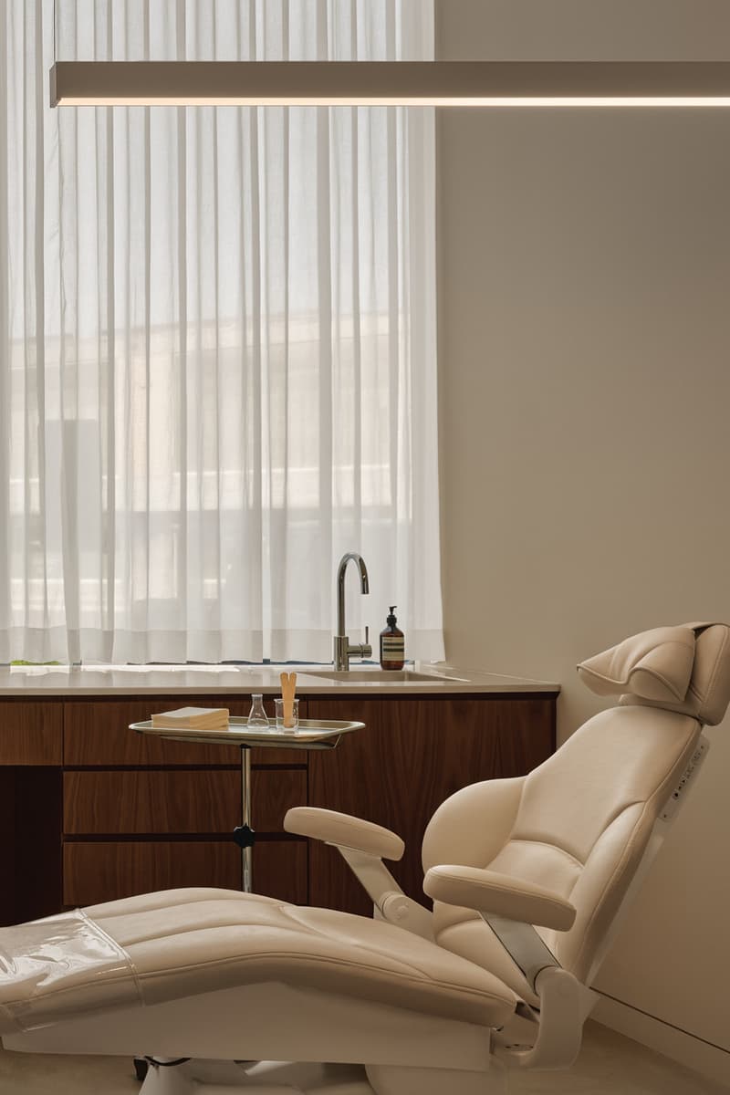 OAKV Healthcare Reimagines Wellness With Its Spa-Inspired Design atelier carle canada oakville ontario medical clinic