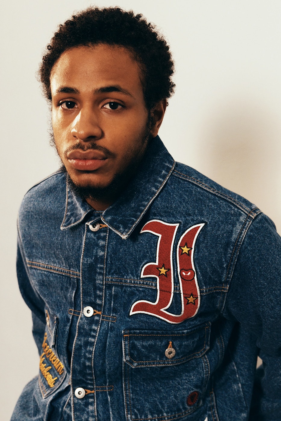 8 drops à ne pas manquer cette semaine, Palace Skateboards, Kith, New York Knicks, sacai, C.P. Company, BEAMS, graniph, Stranger Things, SEGA, FREAK'S STORE, Sonic the Hedgehog, collab, ICECREAM