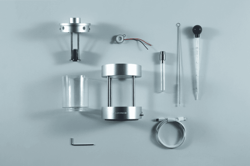 Transparent Expands Into Fragrance with Its Minimalist Aroma Diffuser