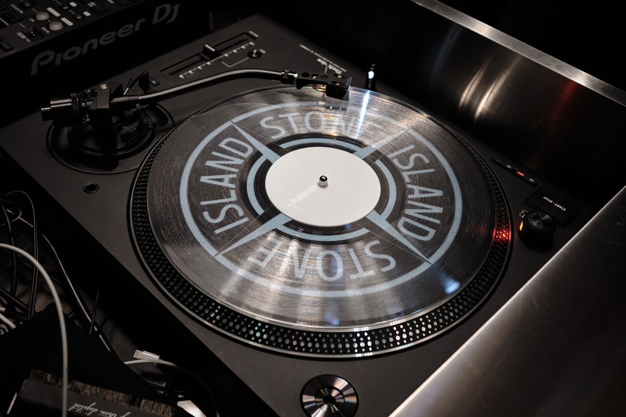 Narinig namin ang paunang bersyon ng susunod na proyekto ni Charlotte Day Wilson – panayam, Stone Island Sound