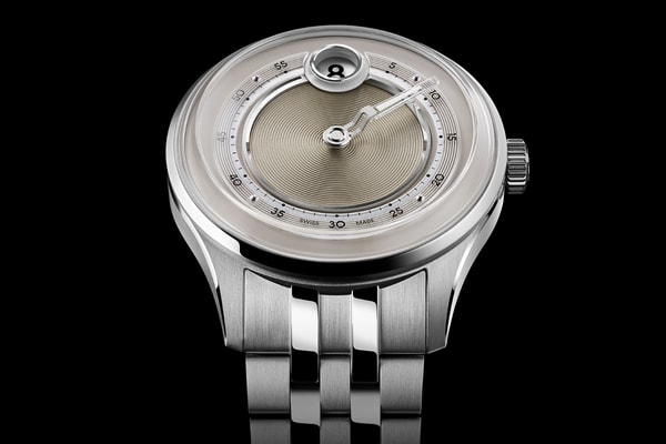 Christopher Ward C1 Jump Hour Mk V Release Info  Calibre JJ01 module "Noon Blue" "Dusk Gold" 