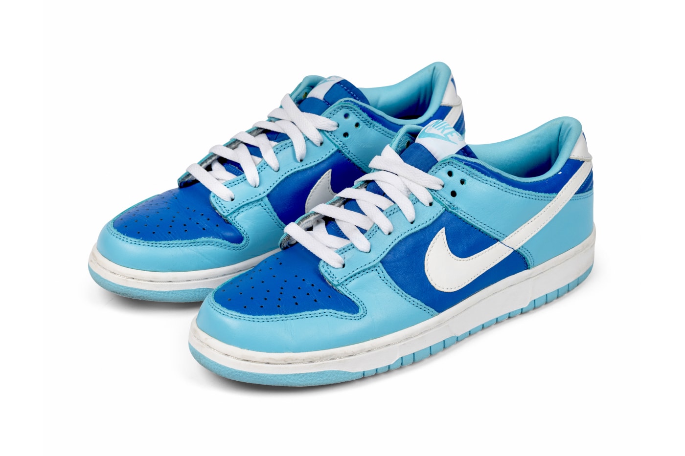 The Footnotes from the collection of pharrell williams JOOPITER Auction announcement Info