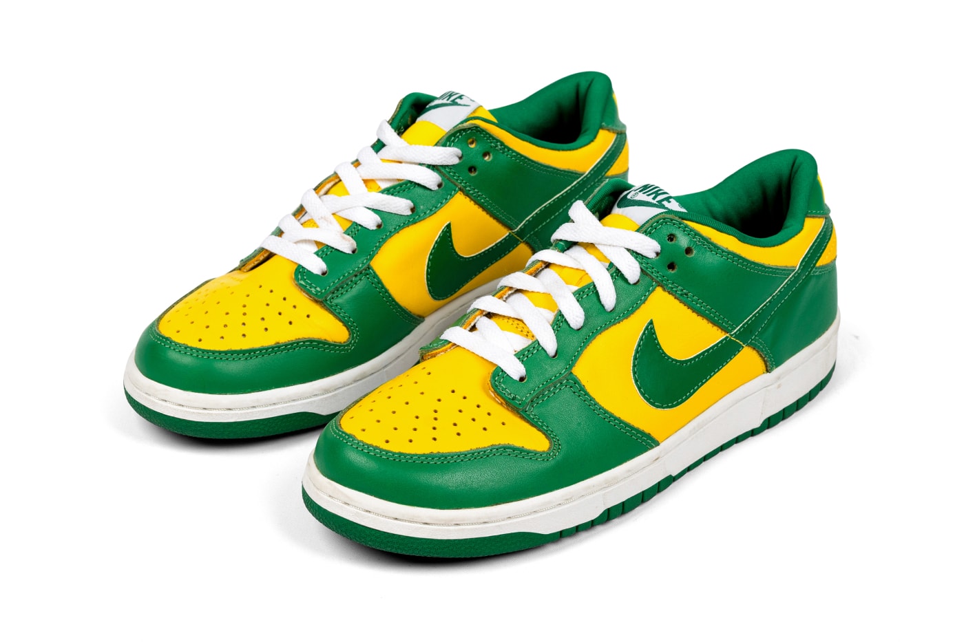 The Footnotes from the collection of pharrell williams JOOPITER Auction announcement Info