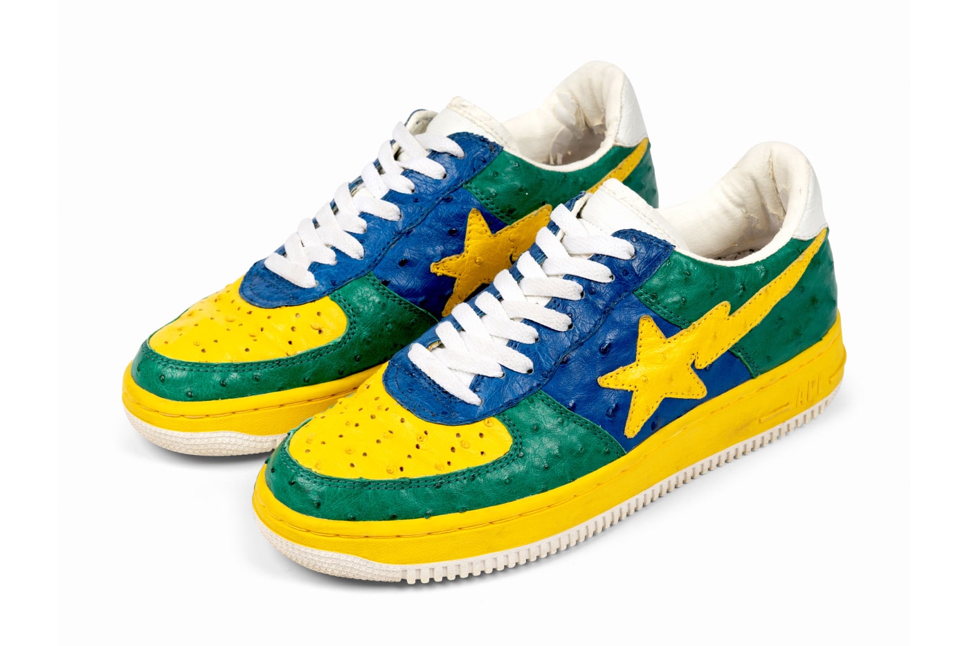 The Footnotes from the collection of pharrell williams JOOPITER Auction announcement Info