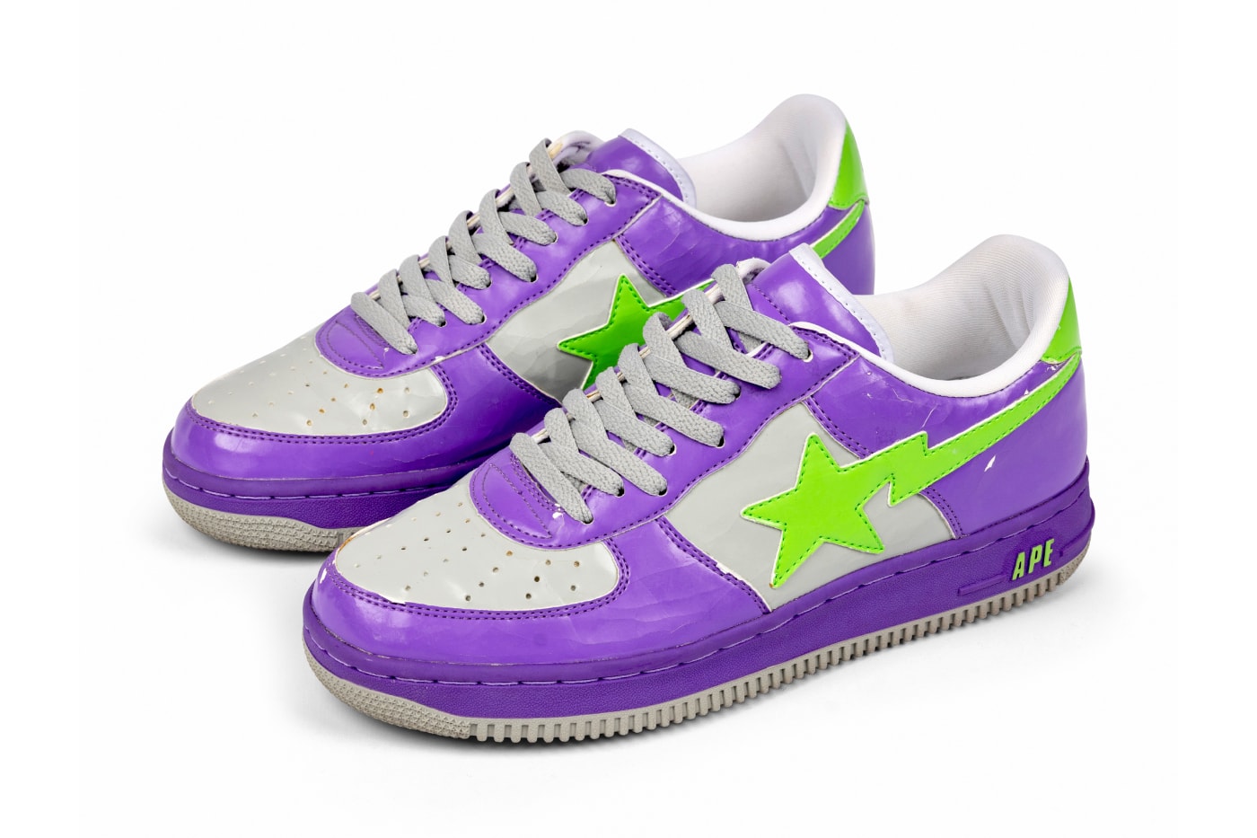 The Footnotes from the collection of pharrell williams JOOPITER Auction announcement Info