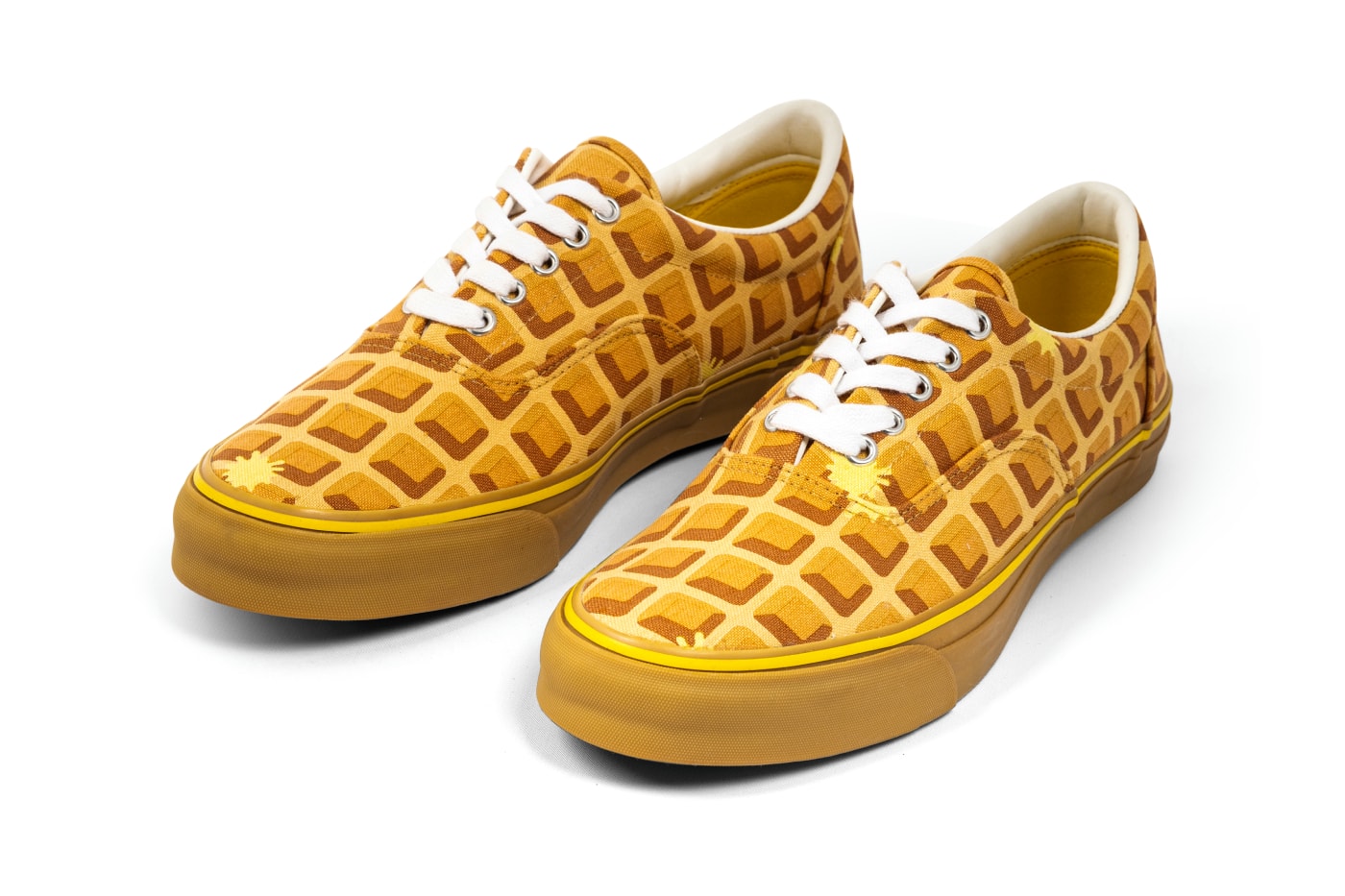 The Footnotes from the collection of pharrell williams JOOPITER Auction announcement Info