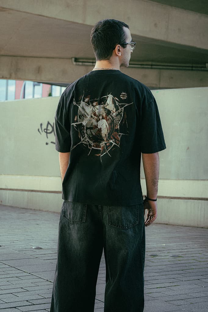 'Solo Leveling' x G2 Capsule Collection Release Info