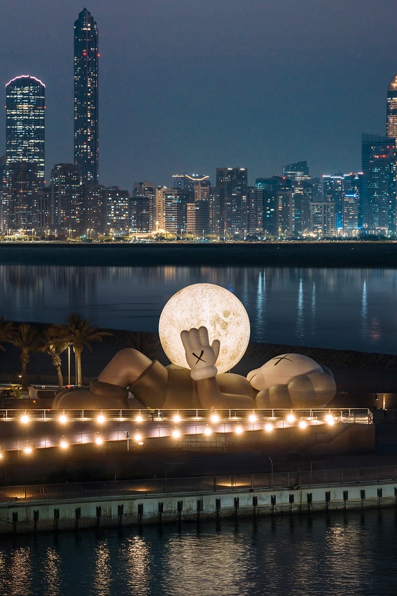 KAWS:HOLIDAY Lands in Abu Dhabi uae souq al mina companion sculpture allrightsreserved arr