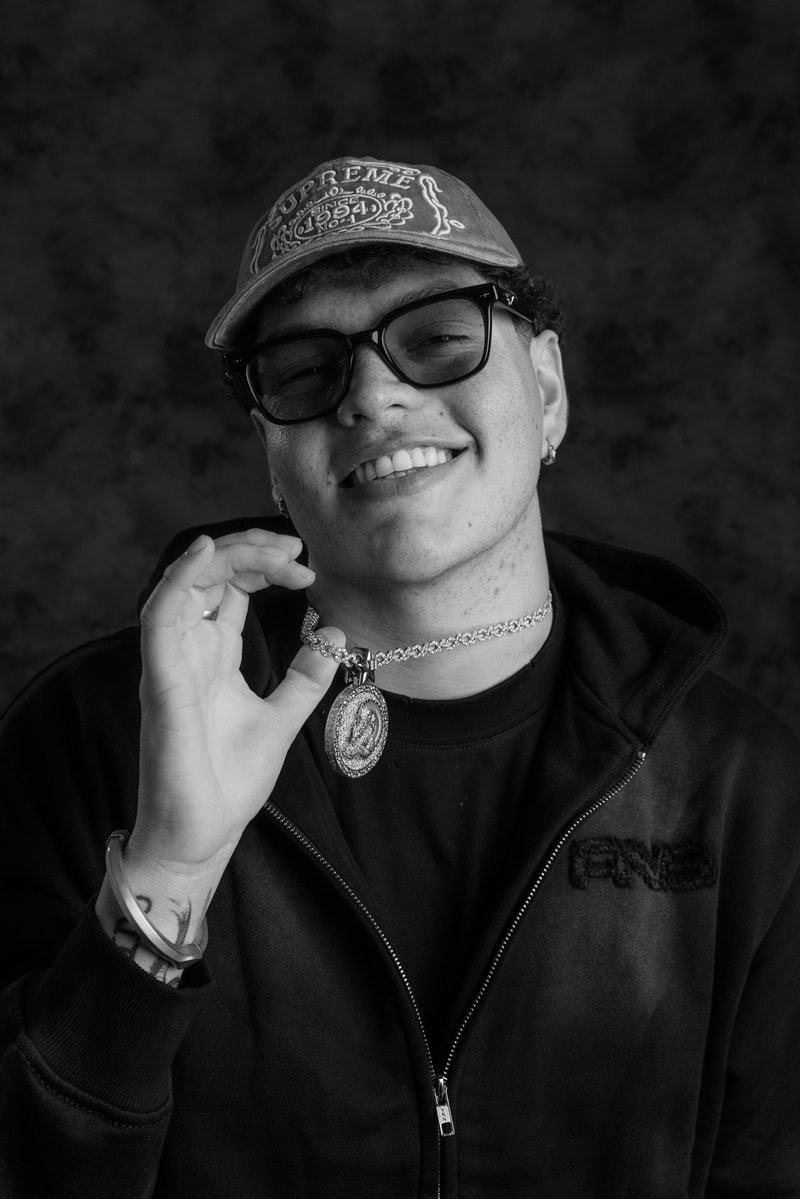 Hypebeast LATAM Interview Suite Las Vegas wynn encore hotel latin Grammys latin mafia aleman fuerza regida arcangel mon laferte nathy peluso trueno nicki nicole ivan cornejo jay wheeler judeline chuwi sofia reyes ovy on the drums lit killah alvaro diaz oscar maydon morat