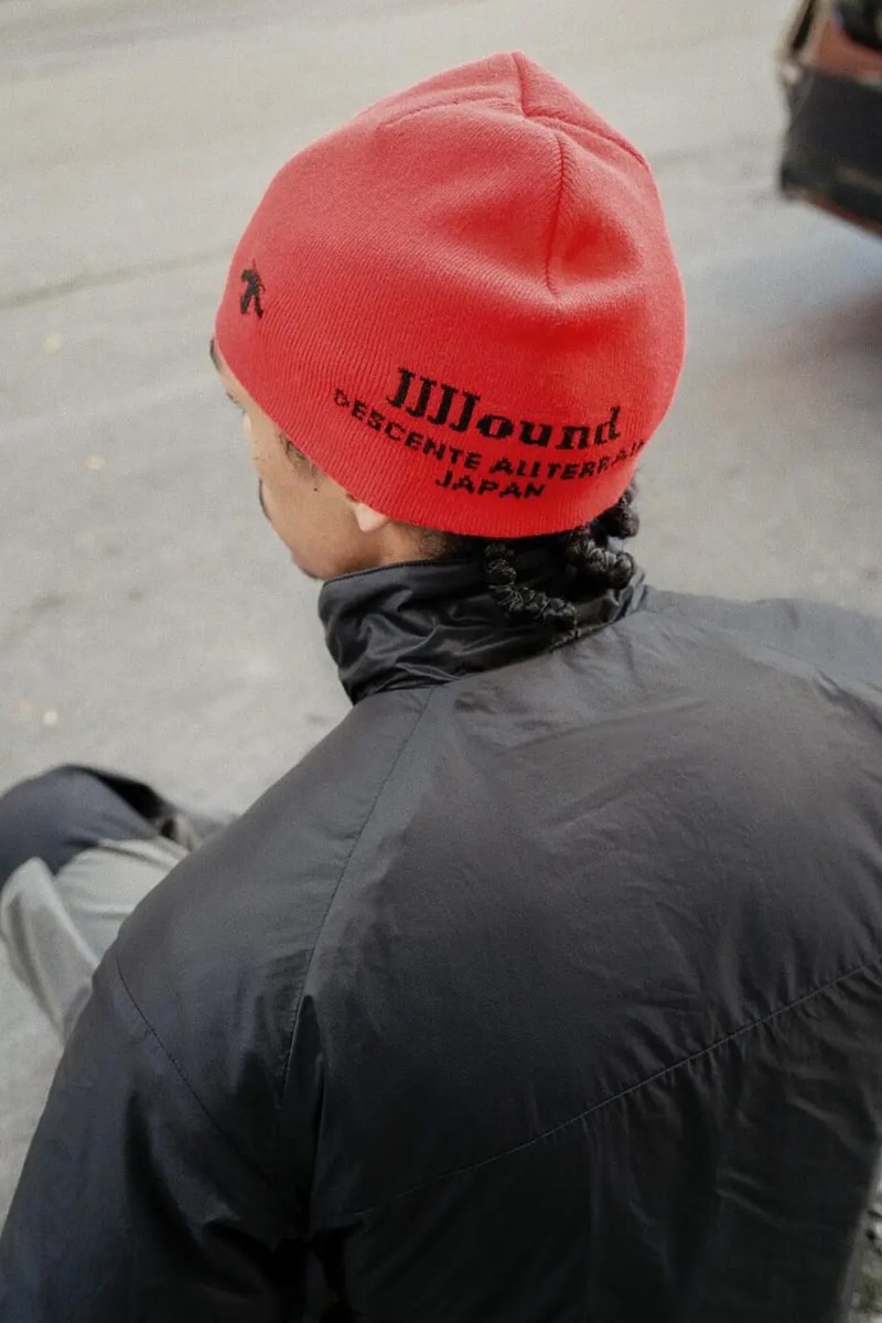 JJJJound x Descente Fall 2025 Collaboration Is All About Urban Utility montreal canada brand windbreaker pants vests realtree beanies toque own Jacket and Hardshell Parka, alongside versatile layers such as a Reversible Jacket and Vest, Hardshell Pants, and foundational apparel like a Button-Up Shirt and Warm-Up Longsleeve. Accessories, including a Crossbody Bag, Duffle Bag, and various hats and socks