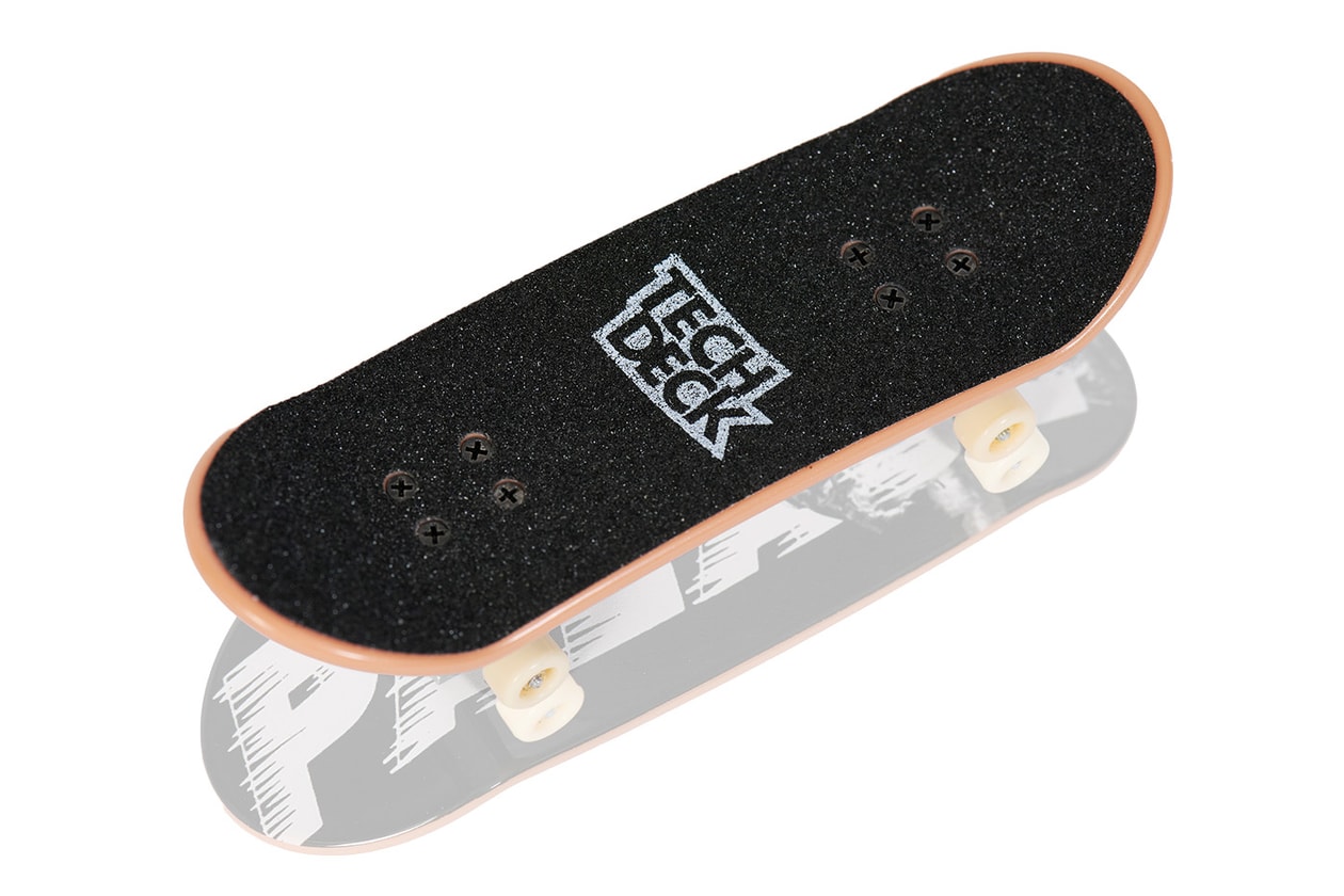 Info Rilis Lengkap Koleksi Palace Holiday 2025