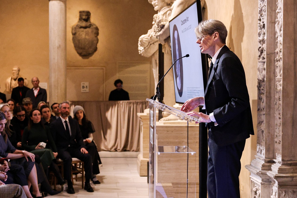 Top Fashion News: November 21