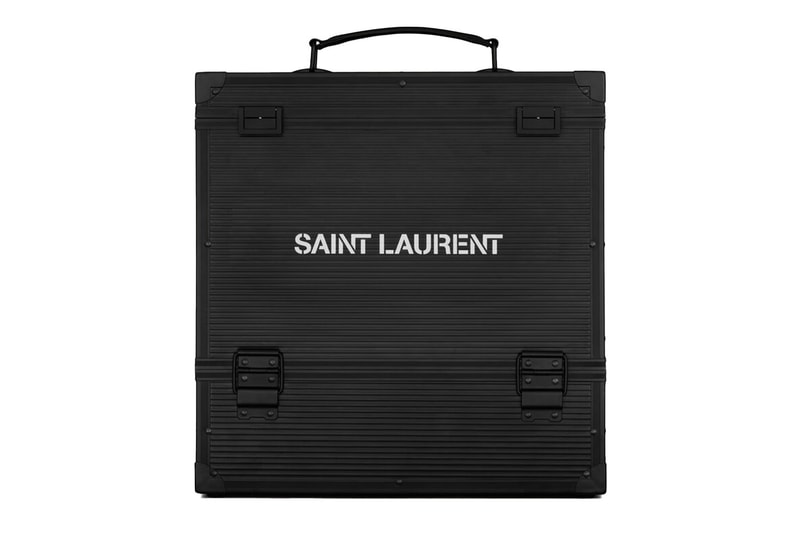 Saint Laurent Rive Droite, 24개의 레코드판으로 구성된 Advent Calendar 공개