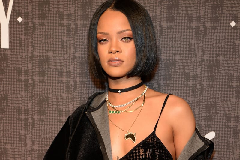 Yahoo Accidentally Published a Premature Review of Rihanna's New Album 'Anti'