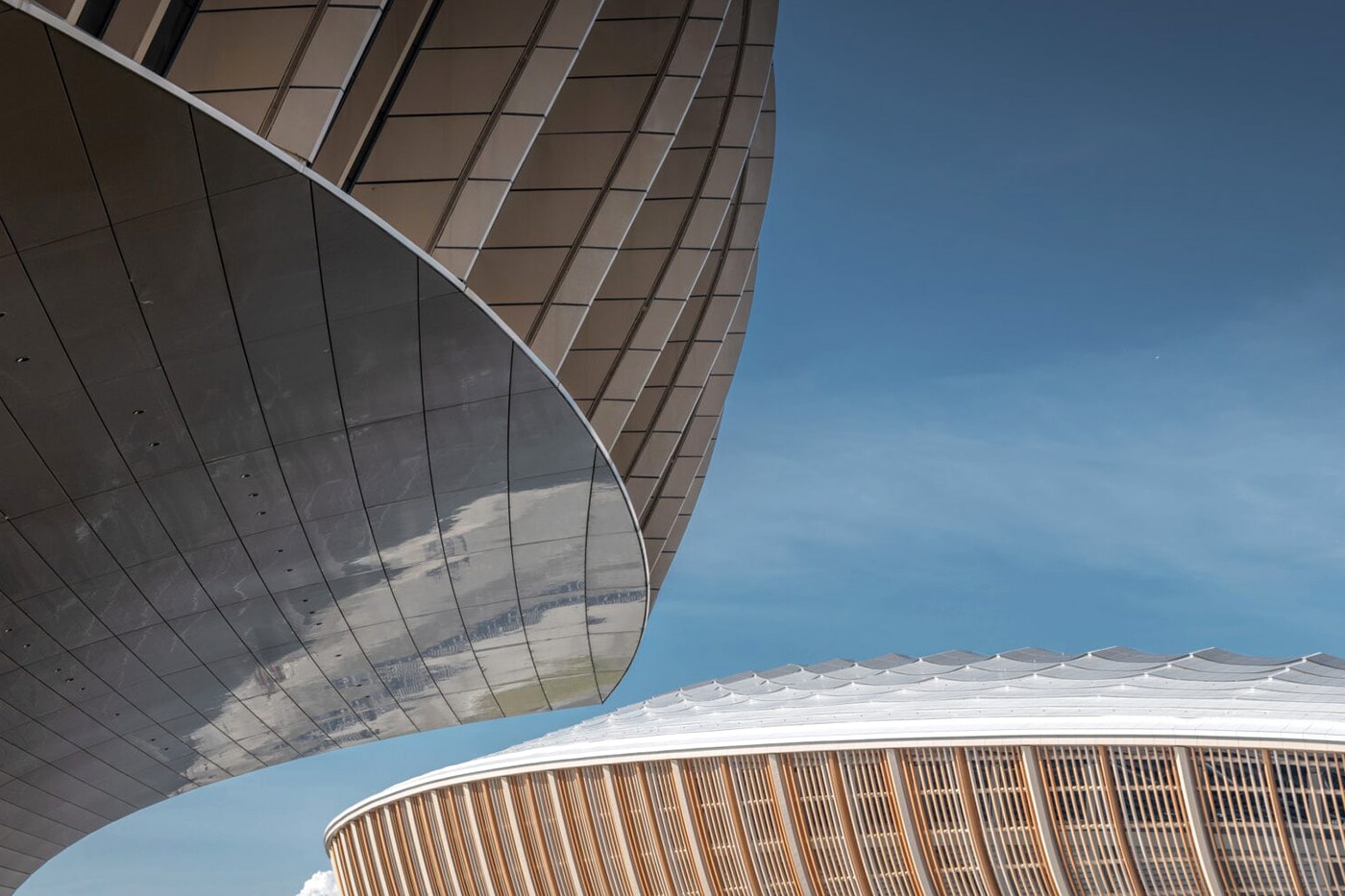 Zaha Hadid Architects Waterfront Stadium and Sports Center Guangzhou