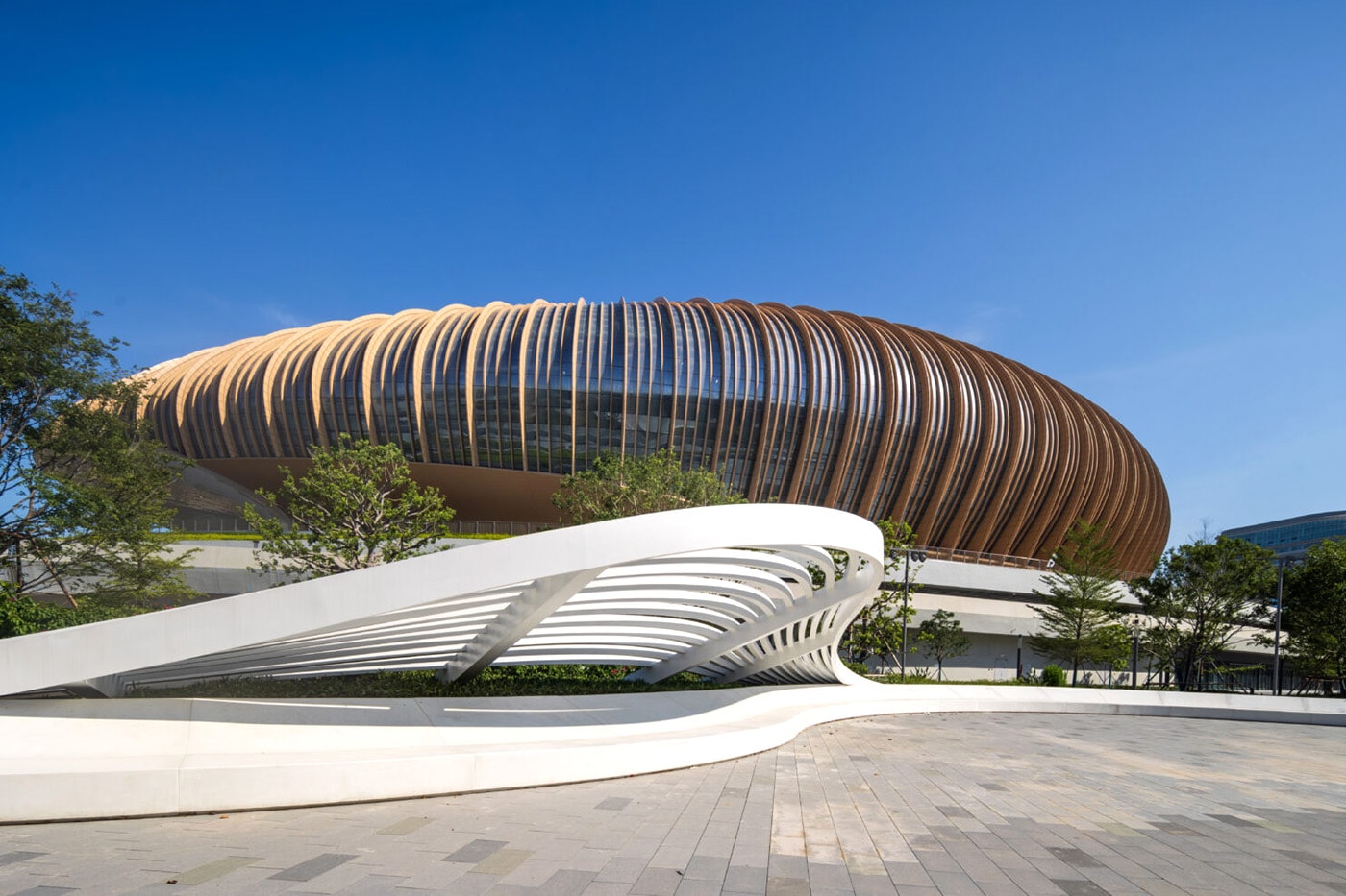 Zaha Hadid Architects Waterfront Stadium and Sports Center Guangzhou