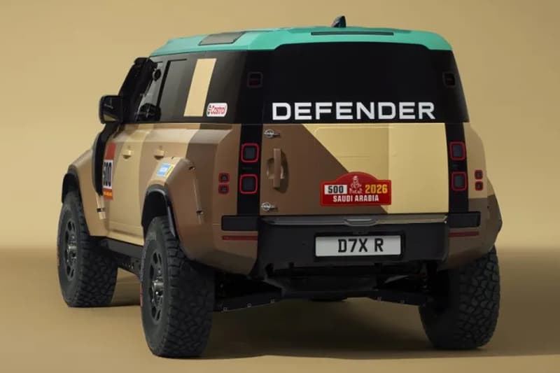 Land Rover Unveils Its Dakar Rally Defender d7x-r car saudi arabia