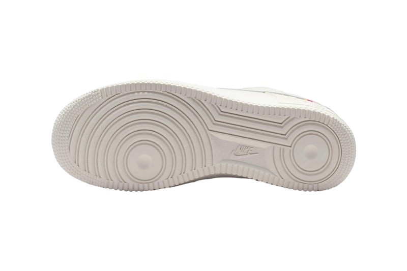 Nike Air Force 1 Low Dunk Low Year Of The Horse Sail Phantom Team Crimson Phantom Sail White Linen Phantom Neutral Olive Dark Hazel IQ1143-100 IQ1119-011 IQ1118-220