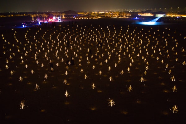DRIFT Debuts New Light Installations at Manar Abu Dhabi Art Artworks