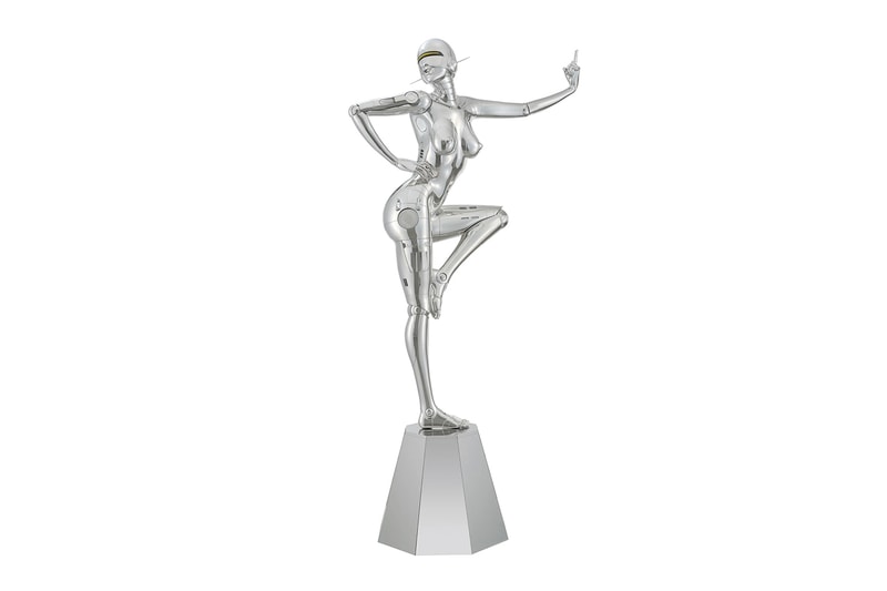 Hajime Sorayama Light, Reflection Transparency Exhibition NANZUKA CREATIVE MUSEUM TOKYO