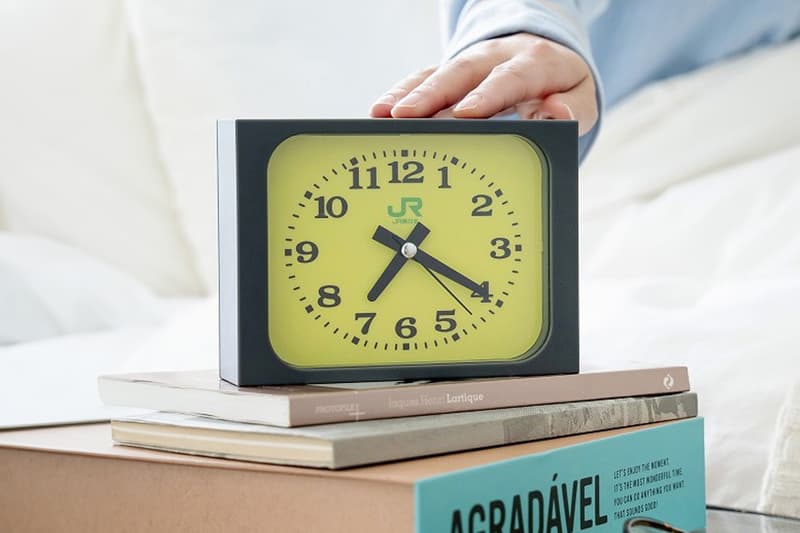 Eiraku Electric JR East Home Clock Release Info